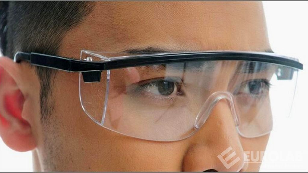 Tests de protection oculaire sportive et récréative