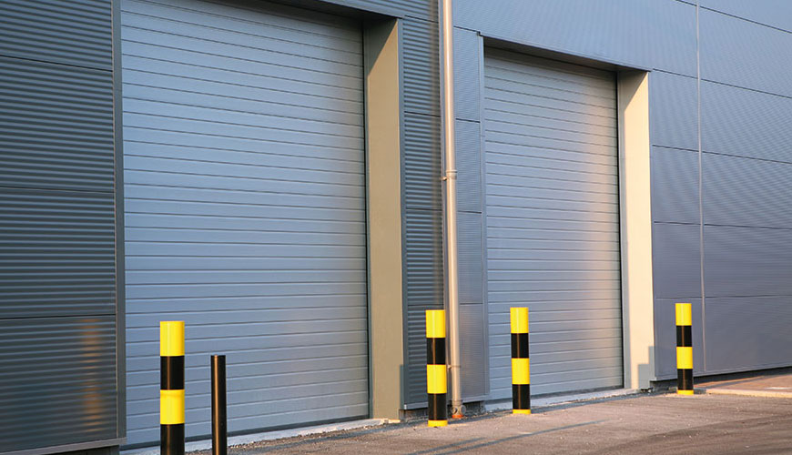 EN 12444 Priemyselné, komerčné a garážové brány - Odolnosť voči zaťaženiu vetrom - Test a výpočet
