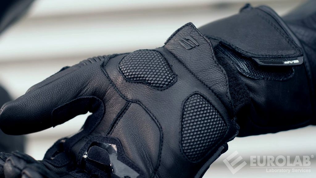 EN 13594: 2015 Beschermende handschoenen voor motorrijders
