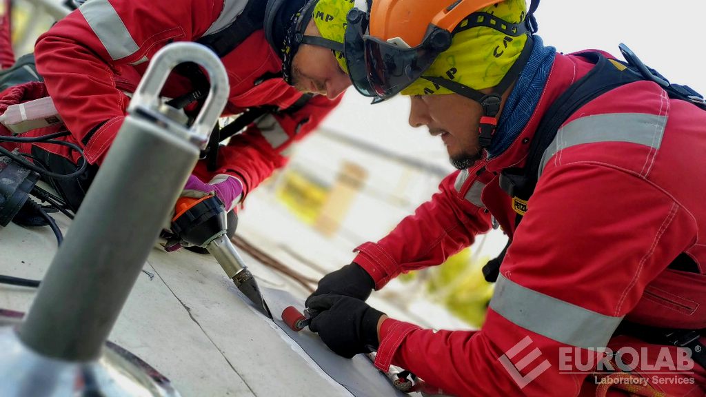 EN 353-1: 2014 A1: 2017 Kılavuzlu tip düşüş durdurucular (sert hatlar)